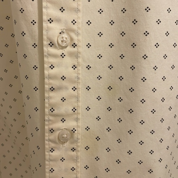 J. Crew Men’s Slim Secret Wash Button Down Shirt - Picture 7 of 7